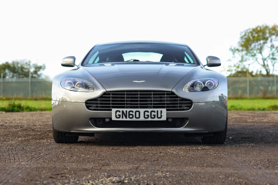 2010 Aston Martin V8 Vantage (2006-2017) - Image 16 of 31