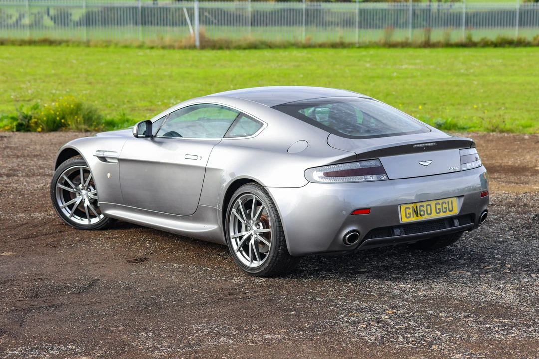2010 Aston Martin V8 Vantage (2006-2017) - Image 25 of 31