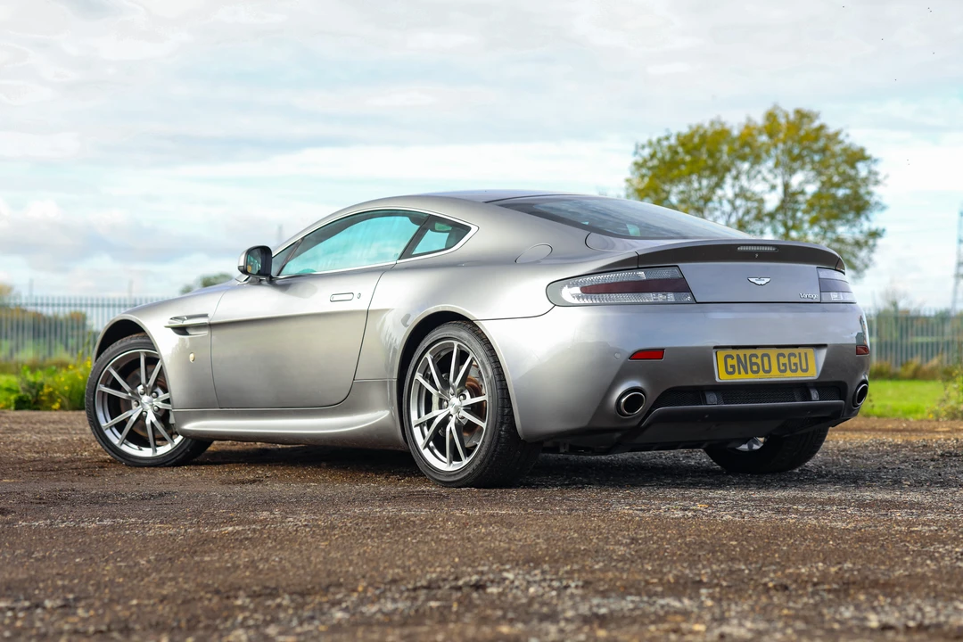2010 Aston Martin V8 Vantage (2006-2017) - Image 12 of 31