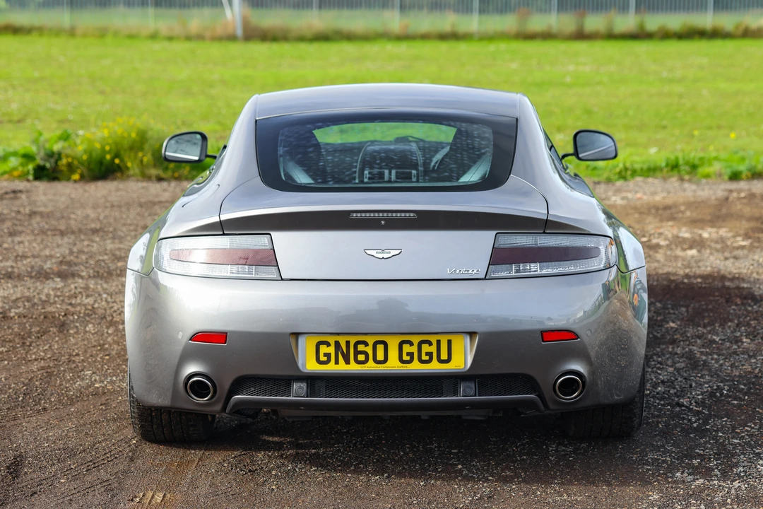 2010 Aston Martin V8 Vantage (2006-2017) - Image 13 of 31
