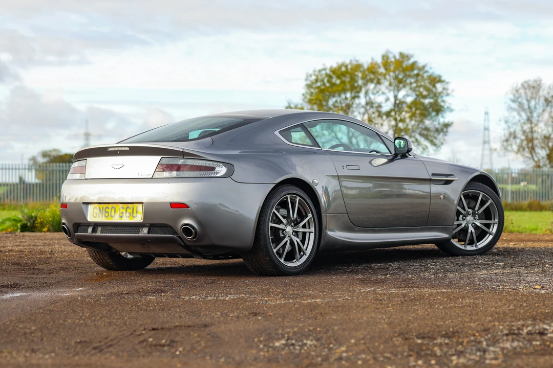 2010 Aston Martin V8 Vantage (2006-2017) - Image 7 of 31