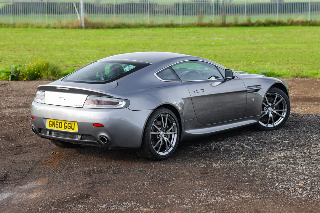 2010 Aston Martin V8 Vantage (2006-2017) - Image 14 of 31