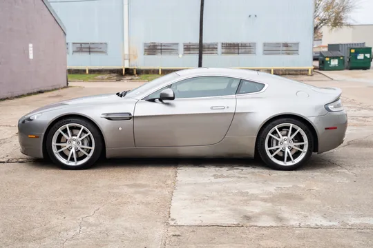 2010 Aston Martin V8 Vantage (2006-2017) - Image 2 of 31