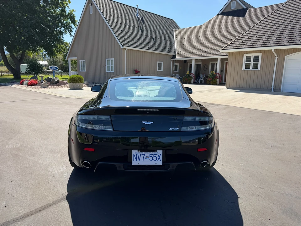 2010 Aston Martin V8 Vantage (2006-2017) - Image 7 of 31