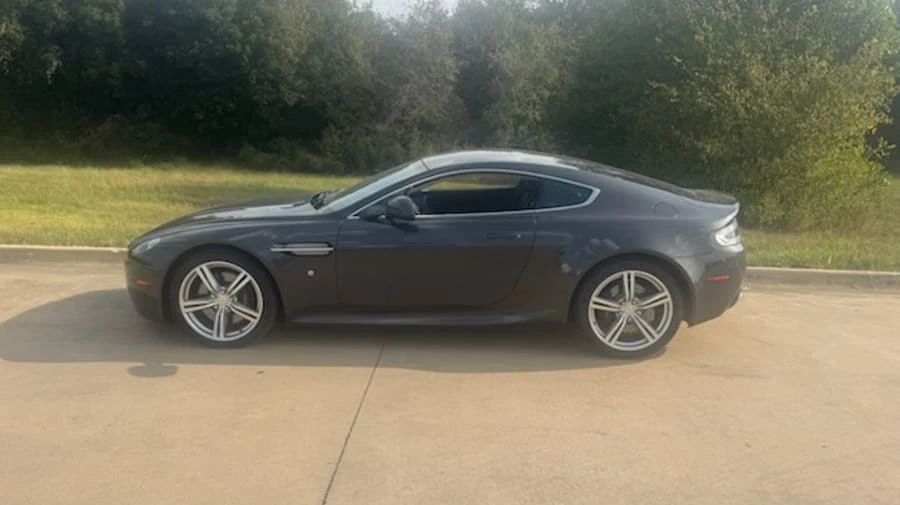 2010 Aston Martin V8 Vantage (2006-2017) - Image 2 of 17