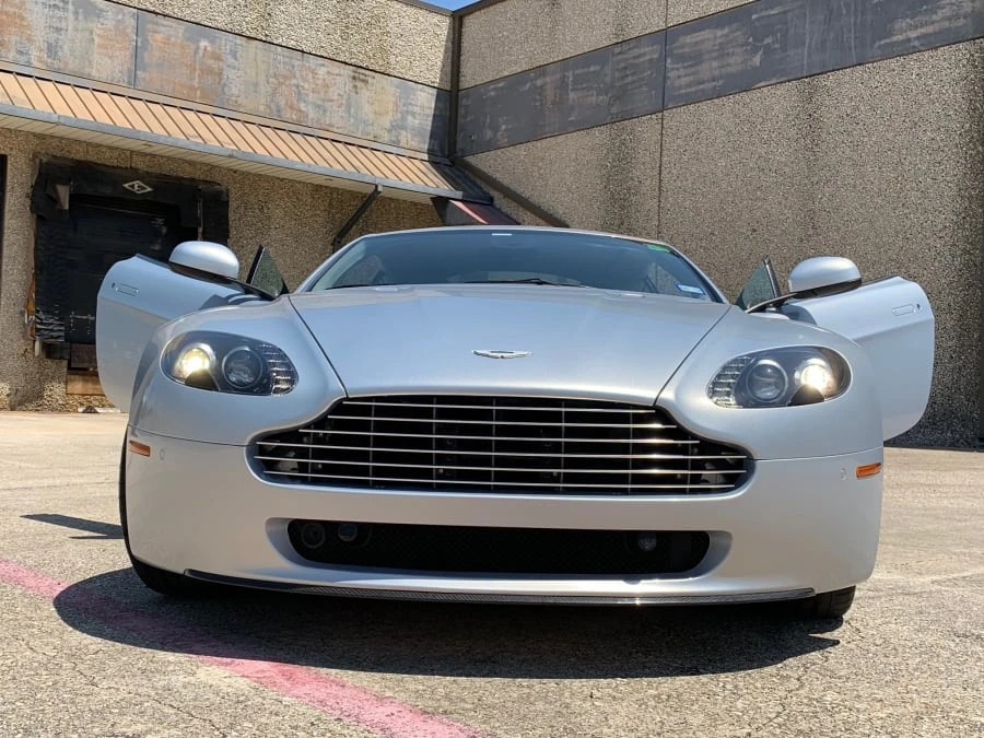 2010 Aston Martin Vantage - Image 10 of 10