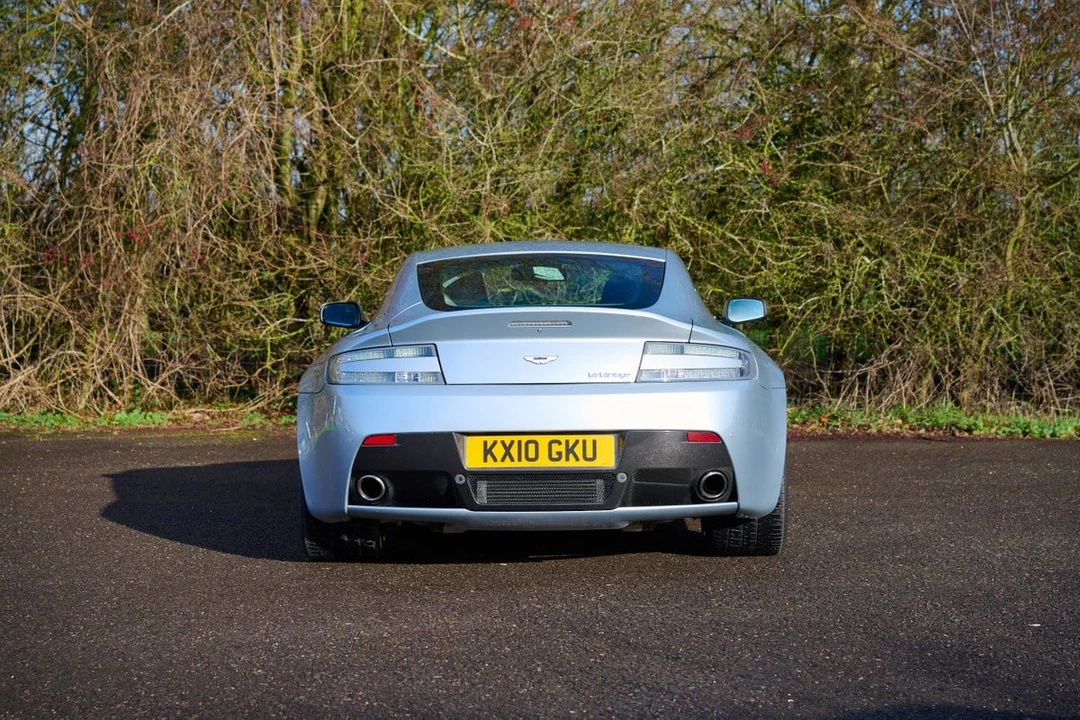 2010 Aston Martin V12 Vantage (2010-2018) - Image 14 of 30
