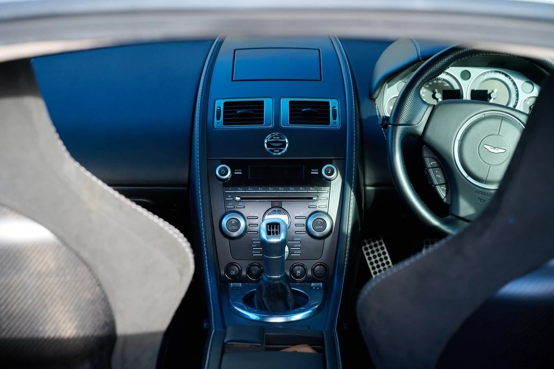 2010 Aston Martin V12 Vantage (2010-2018) - Image 2 of 30