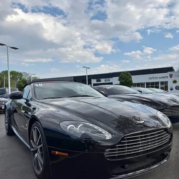2010 Aston Martin Vantage V8 Convertible