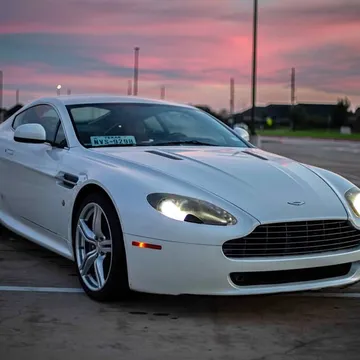 2010 Aston Martin Vantage V8 Coupe