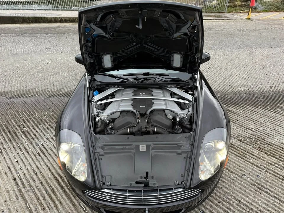 2010 Aston Martin DB9 - Image 13 of 18