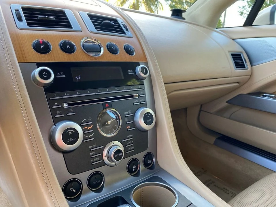 2010 Aston Martin Rapide - Image 19 of 20