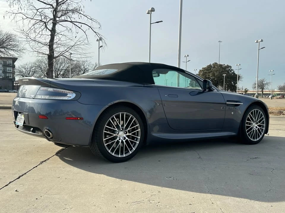 2010 Aston Martin V8 Vantage (2006-2017) - Image 10 of 20