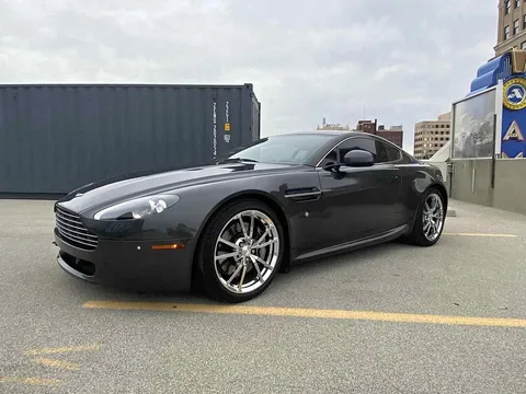2010 Aston Martin Vantage Coupe