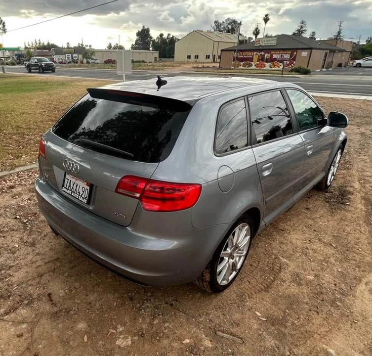 2010 Audi 8P A3 - Image 2 of 4