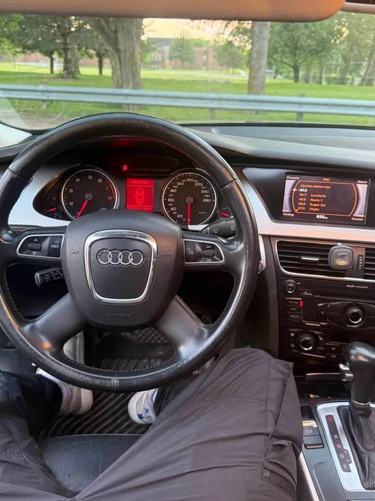 2010 Audi B8 A4 - Image 5 of 9