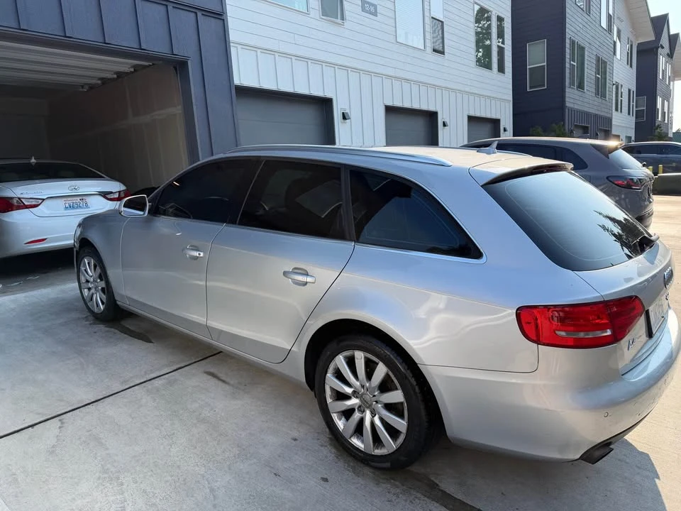 2010 Audi B8 A4 - Image 2 of 10