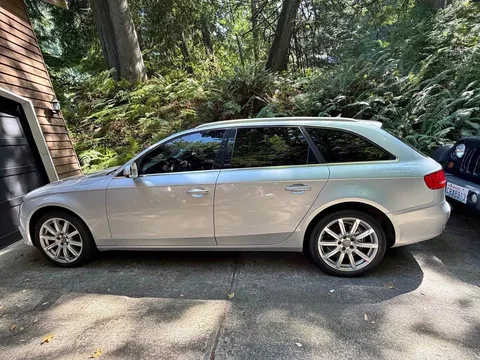 2010 Audi A4 2.0T Avant Quattro Premium