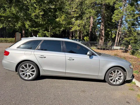 2010 Audi A4 2.0T Avant Quattro Premium