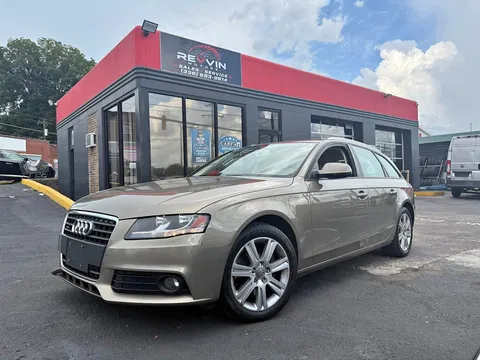 2010 Audi A4 2.0T Avant Quattro Premium Wagon 4D