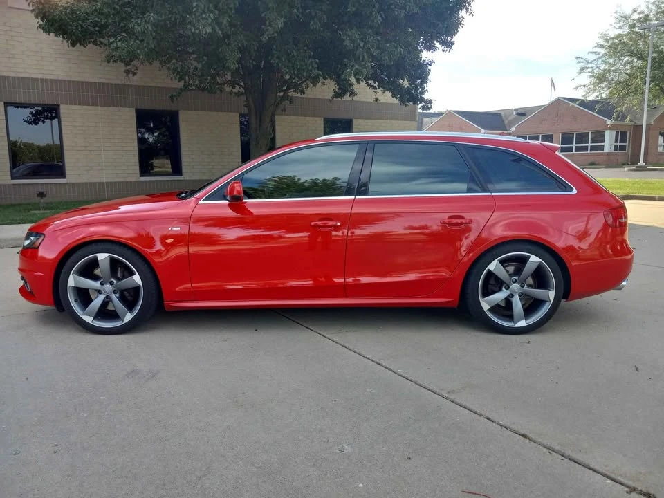 2010 Audi B8 A4 - Image 2 of 14