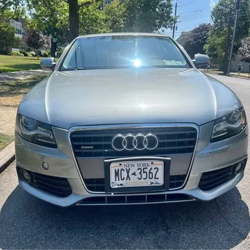 2010 Audi A4 2.0T Premium Sedan