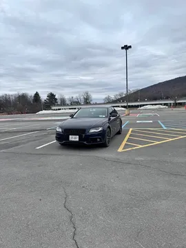2010 Audi A4 2.0T Premium Sedan