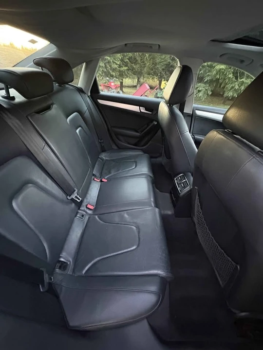 2010 Audi B8 A4 - Image 10 of 11