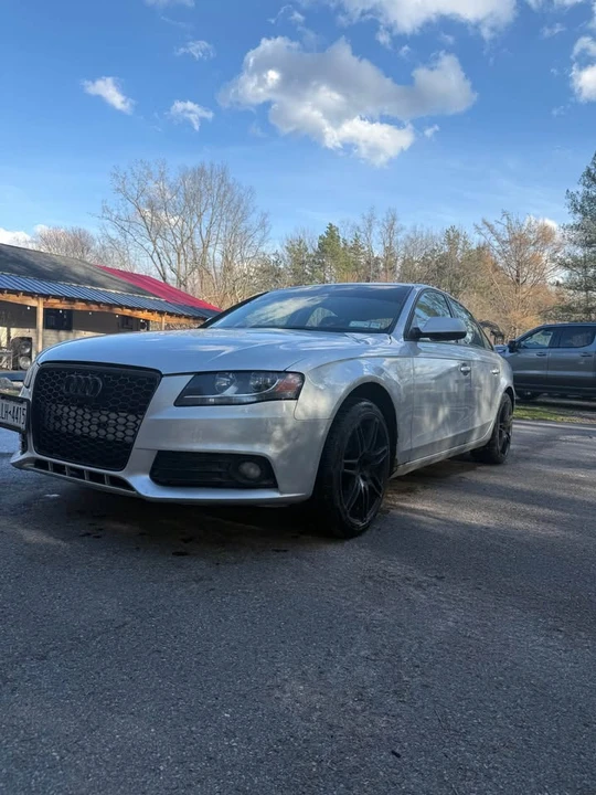 2010 Audi B8 A4 - Image 2 of 14