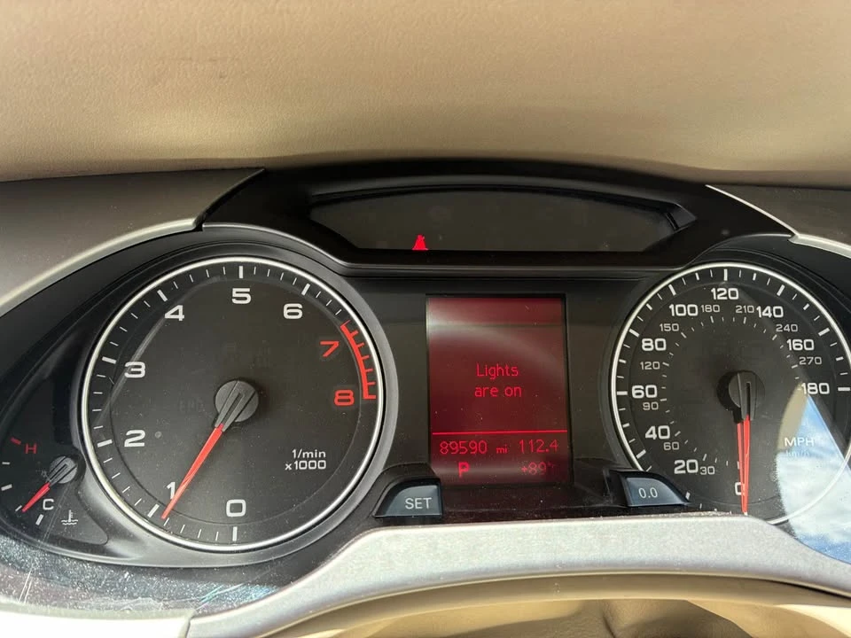 2010 Audi B8 A4 - Image 7 of 9