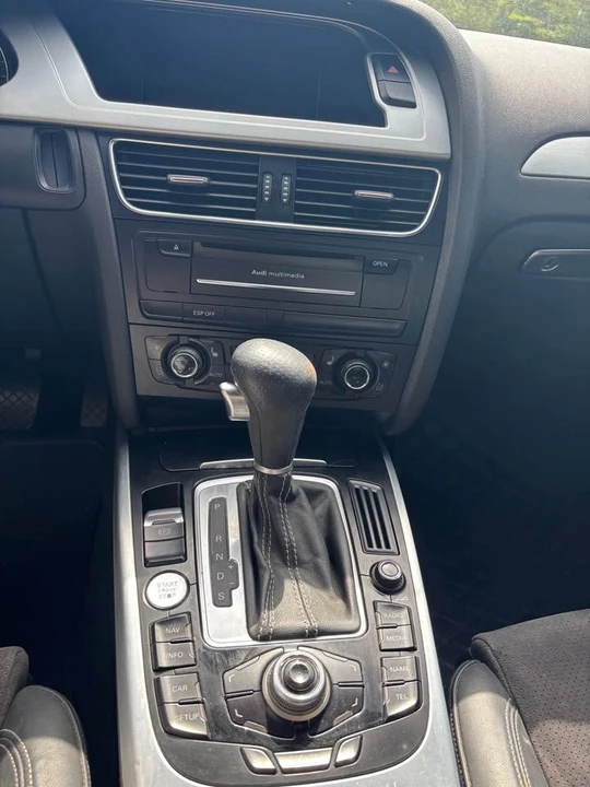 2010 Audi B8 A4 - Image 7 of 10