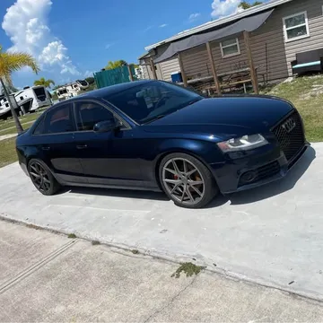 2010 Audi A4 2.0T Quattro Premium Sedan 4D