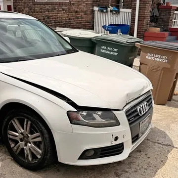 2010 Audi A4 2.0T Quattro Premium Sedan 4D