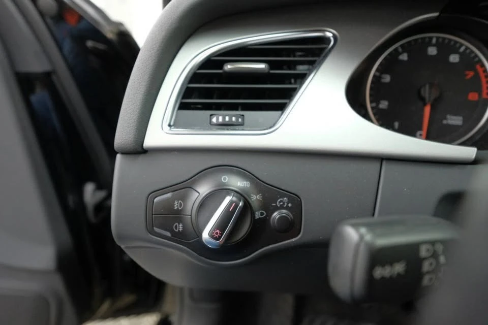 2010 Audi B8 A4 - Image 12 of 20