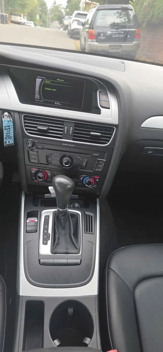 2010 Audi B8 A4 - Image 8 of 9