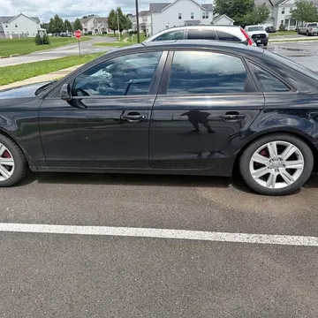 2010 Audi A4 2.0T Quattro Sedan