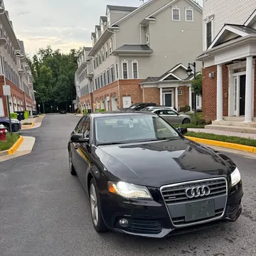 2010 Audi A4 2.0T Quattro Sedan