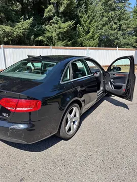 2010 Audi A4 2.0T Quattro Sedan