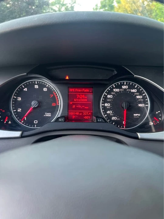 2010 Audi B8 A4 - Image 9 of 10