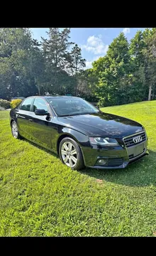 2010 Audi A4 2.0T Quattro Sedan 4D