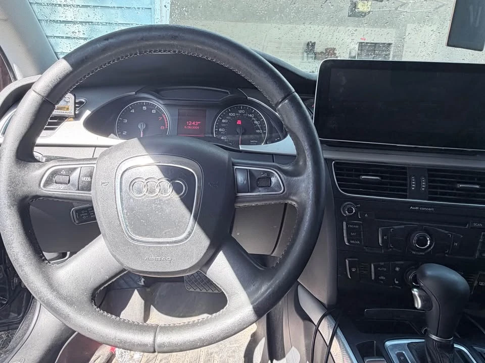 2010 Audi B8 A4 - Image 2 of 5