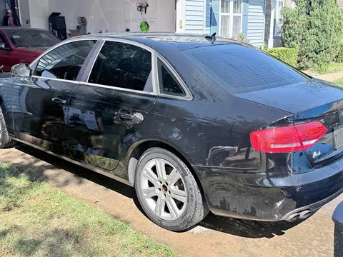 2010 Audi A4 2.0T Quattro Sedan 4D