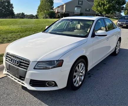 2010 Audi A4 2.0T Quattro Sedan 4D