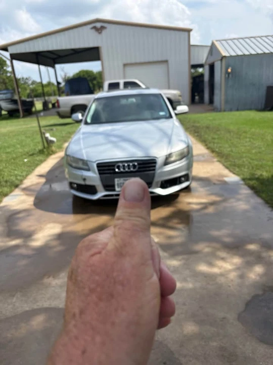 2010 Audi B8 A4 - Image 2 of 10