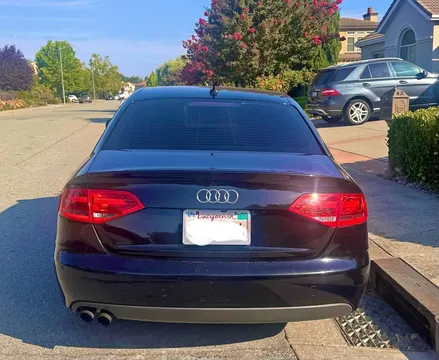 2010 Audi A4 2.0T Sedan 4D