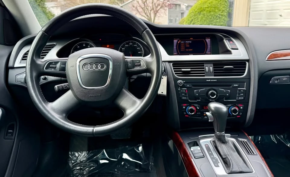 2010 Audi B8 A4 - Image 10 of 16