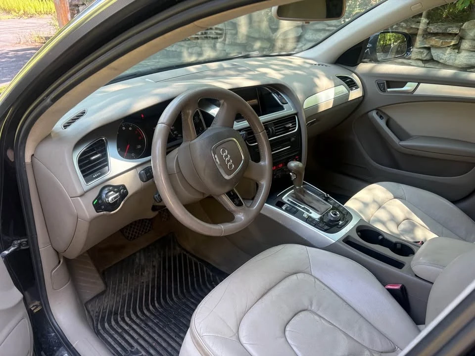 2010 Audi B8 A4 - Image 2 of 4