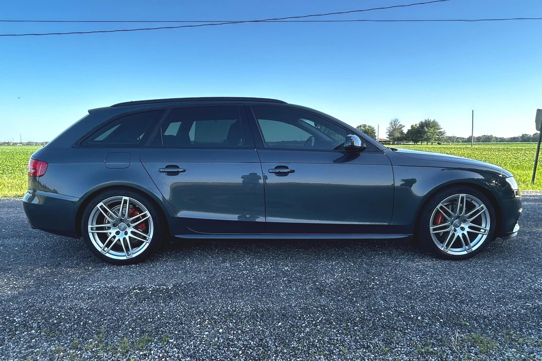 2010 Audi B8 A4 - Image 3 of 31
