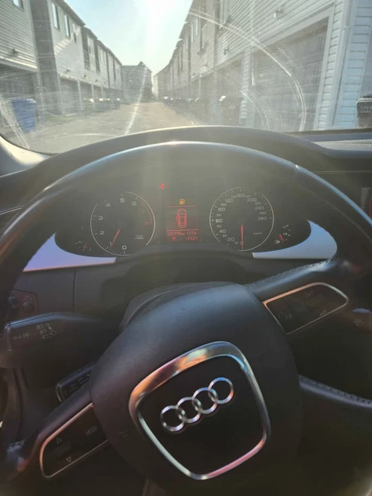 2010 Audi B8 A4 - Image 6 of 8