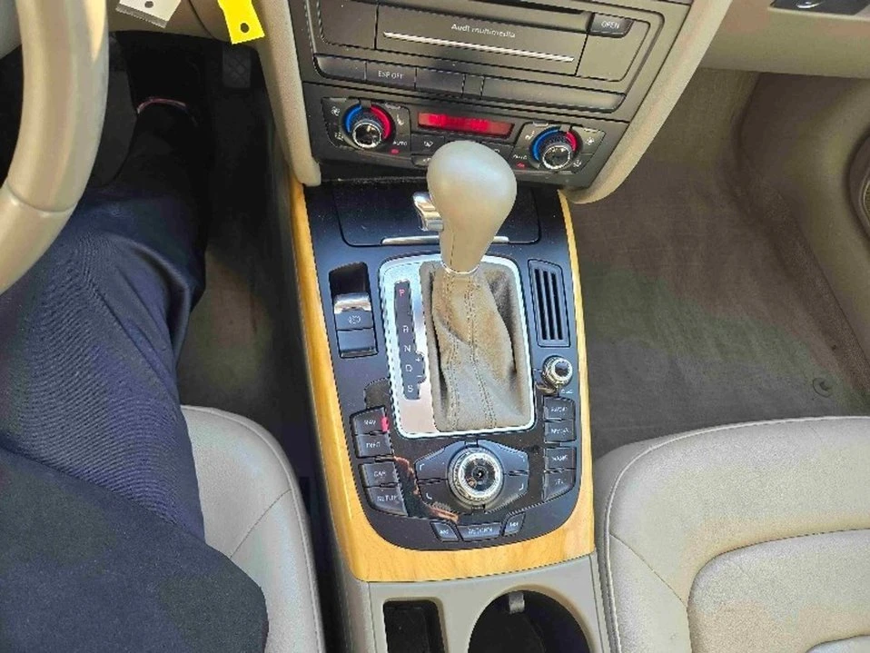 2010 Audi B8 A4 - Image 15 of 18